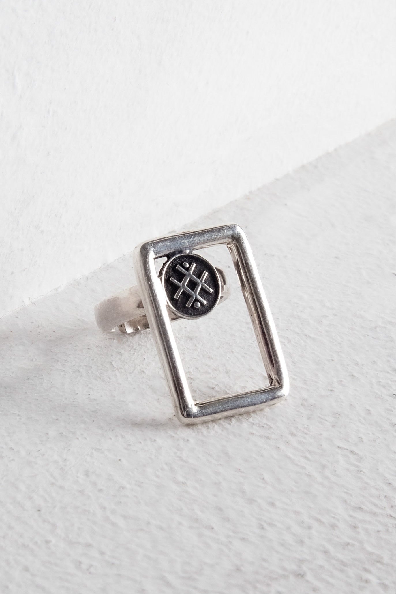 Sahar Square Ring (Unisex)