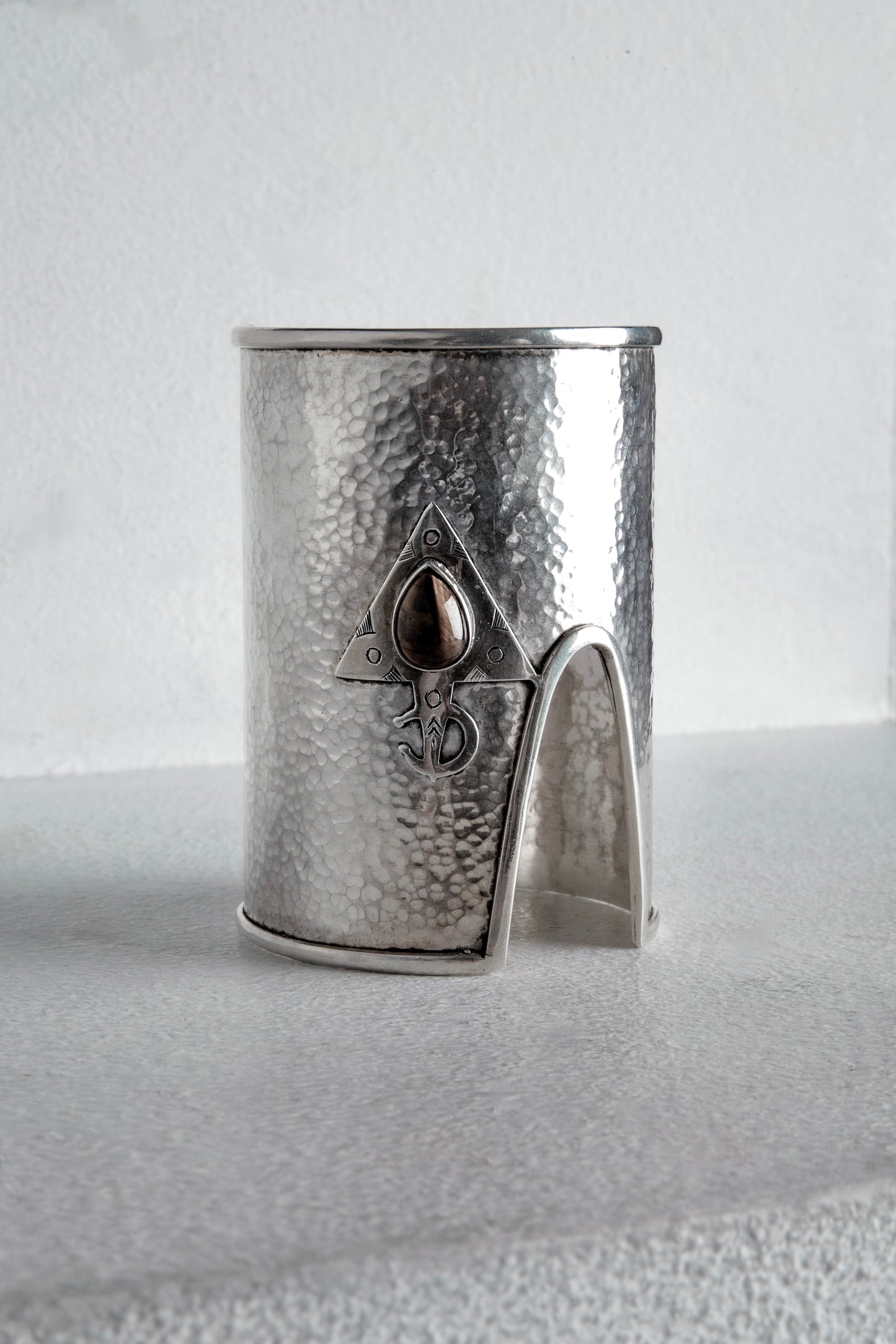 Masterpiece - Tiger Eye Cuff